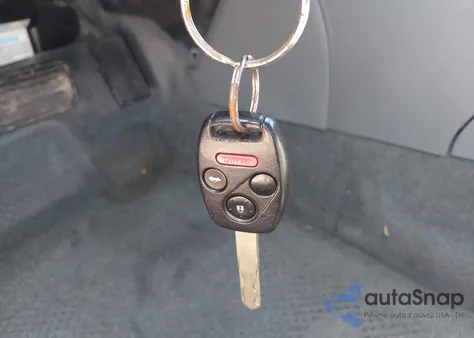 2005 Honda Accord 2.4 Lx из США, поврежденный, VIN 1HGCM56445A140077